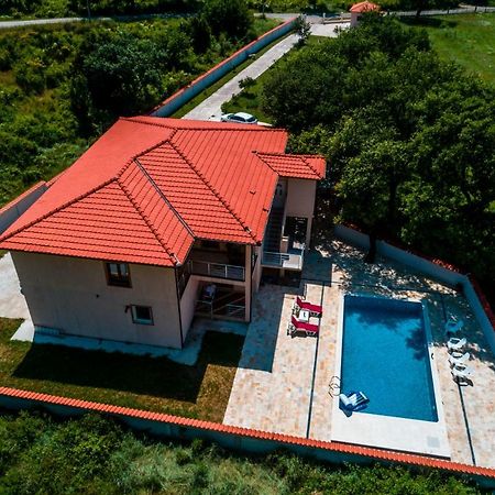 Stars Residence Petrovac Exteriör bild