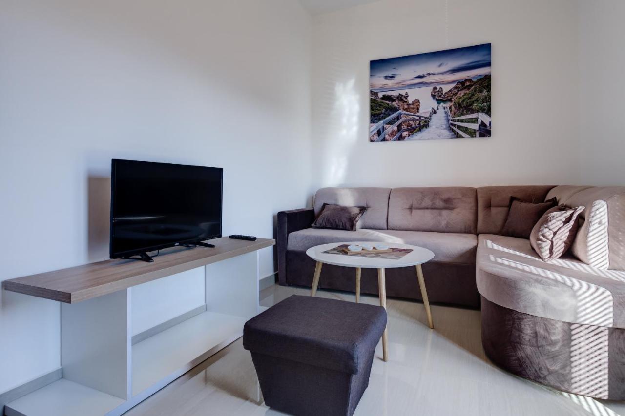 Stars Residence Petrovac Exteriör bild
