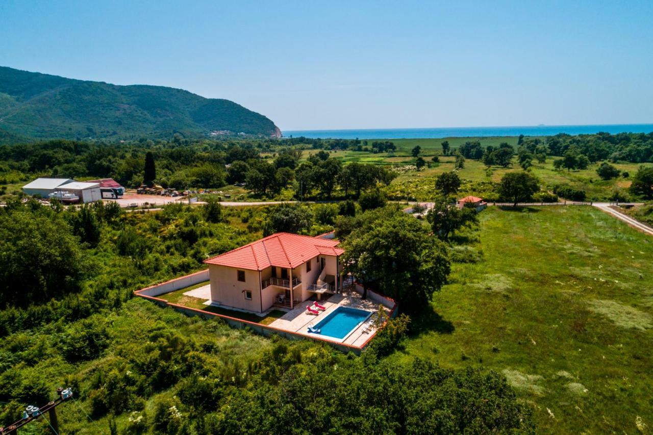 Stars Residence Petrovac Exteriör bild